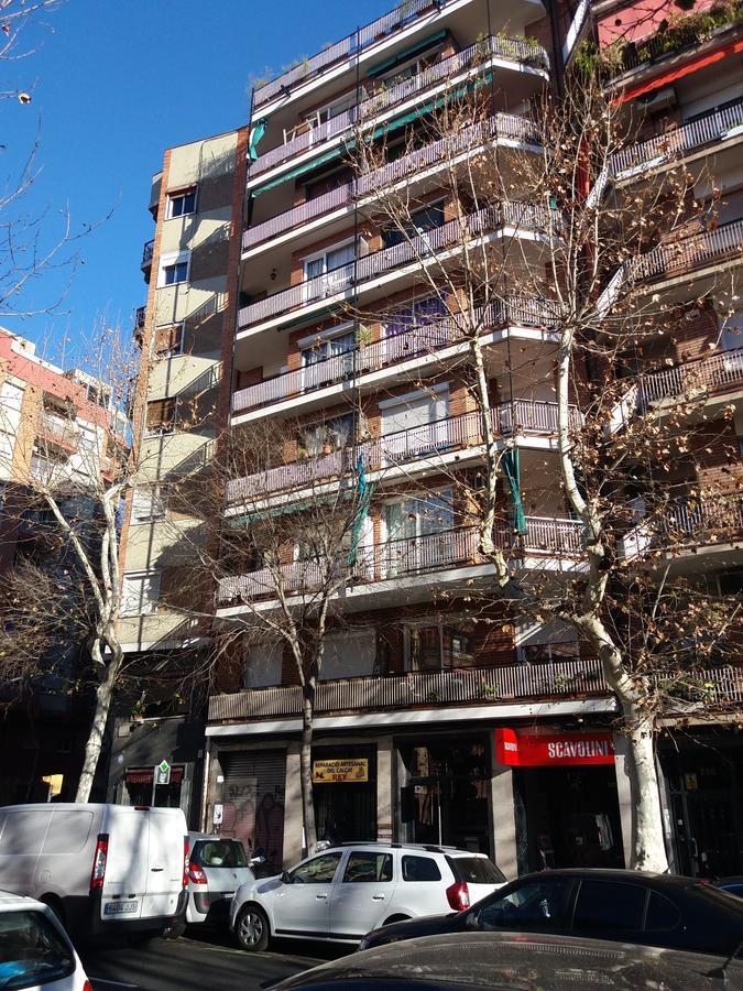 Apartamento Sagrada Familia Barcelona Luaran gambar