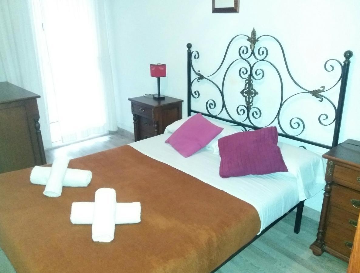 Apartamento Sagrada Familia Barcelona Luaran gambar